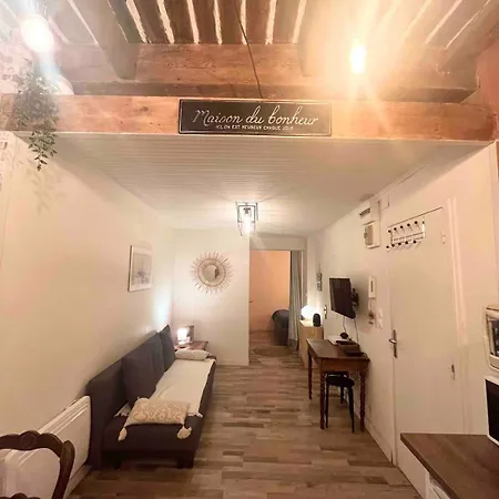Apartment Happy - Cozy Flat In The Historical Center Marseille