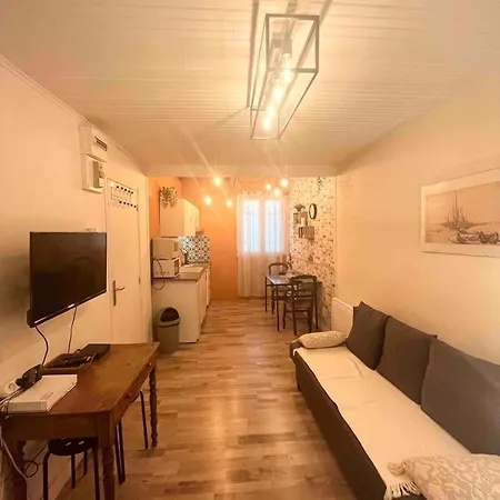 Happy - Cozy Flat In The Historical Center Apartment *