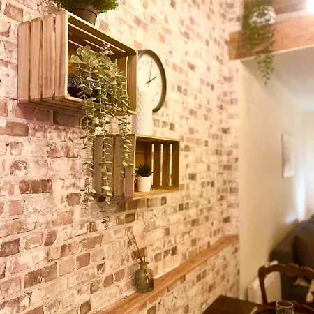 Happy - Cozy Flat In The Historical Center