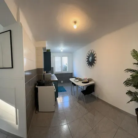 Apartment A Proximite De La Gare *