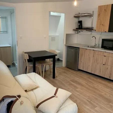 Apartment T2 *