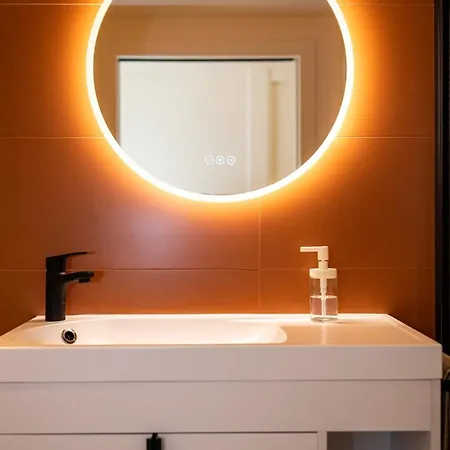 Exceptional Loft - 2 Bedrooms Apartment *