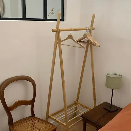 Petit Nid Proche De La Et Du Port Apartment Marseille