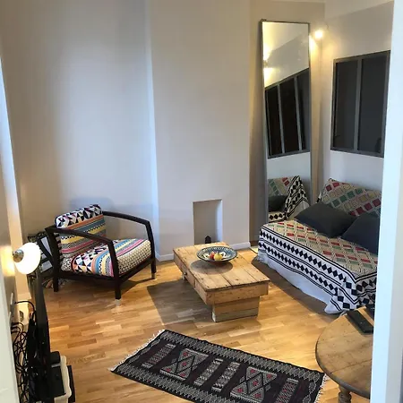 Flc - Charming T1bis 10mn Cours Julien-nt Dame Du Mont Apartment