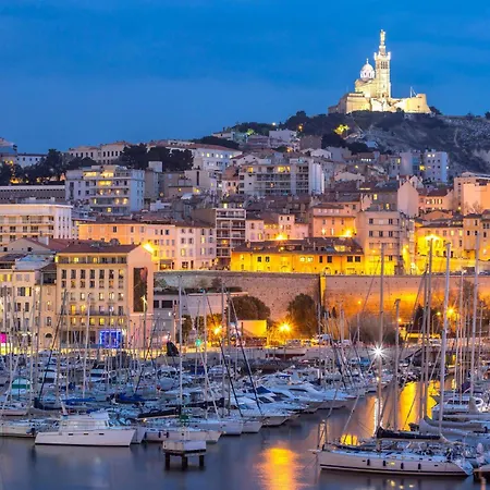 Apartment Chez Laura & Thomas - T3 Centre Ville, Proche Vieux Port, Opera, Place Aux Huiles *