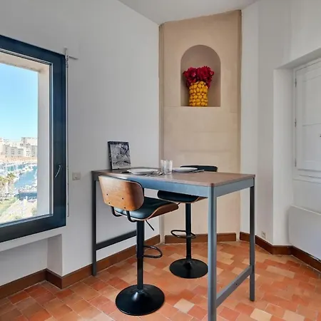 Apartment T2 Duplex Climatise A Endoume Vue Vieux-port Marseille