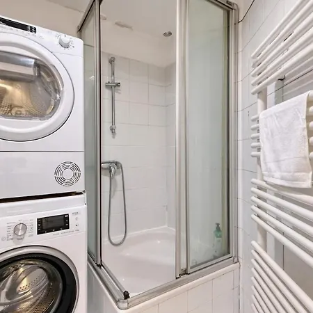 Apartment T2 Duplex Climatise A Endoume Vue Vieux-port *