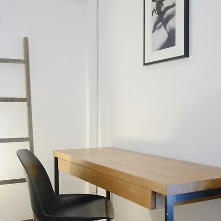 Apartment T2 Duplex Climatise A Endoume Vue Vieux-port Marseille
