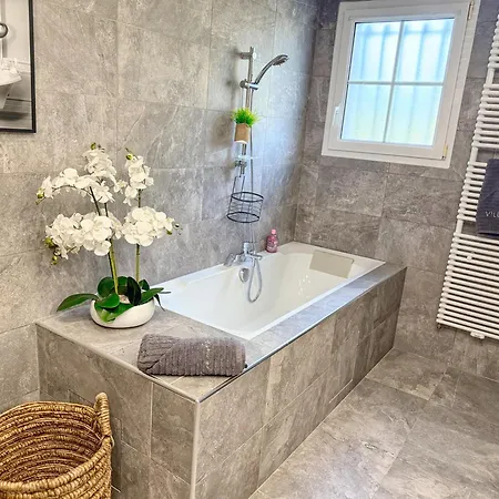 Prestige 5 Etoiles, Piscine, Jacuzzi & Vue - Climatisation Marseille