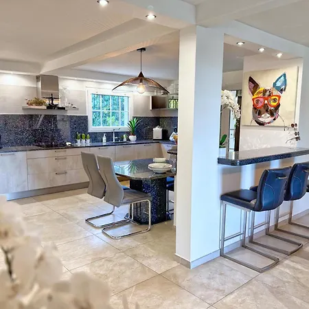 Villa Prestige 5 Etoiles, Piscine, Jacuzzi & Vue - Climatisation