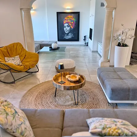 Villa Prestige 5 Etoiles, Piscine, Jacuzzi & Vue - Climatisation Marseille