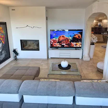 Prestige 5 Etoiles, Piscine, Jacuzzi & Vue - Climatisation Villa
