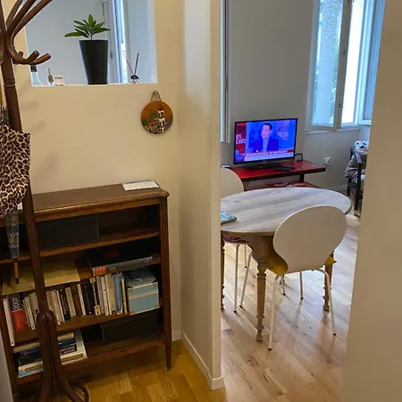 Flc - Charming T1bis 10mn Cours Julien-nt Dame Du Mont Apartment