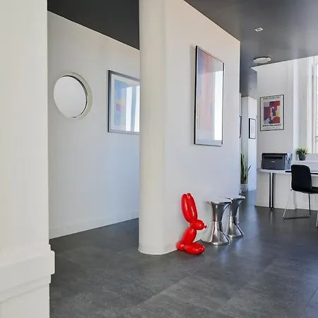 Loft Stern, Carre D'or Marseille, 10 Pers, 3 Chambres, 260 M2, Dernier Etage Apartment Marseille