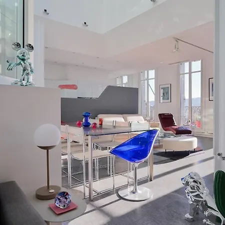 Loft Stern, Carre D'or Marseille, 10 Pers, 3 Chambres, 260 M2, Dernier Etage *