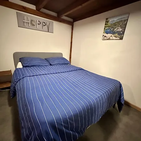Apartamento Joli Aux Chartreux - Calme & Lumineux Marsella