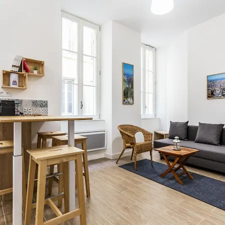 Appartement L'escapade Marseillaise T2 Moderne Avec Cuisine Equipee Et A 5 Min Du Vieux-port Marseille