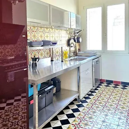 3 Bedroom With Beautiful View Old Port * Marseille