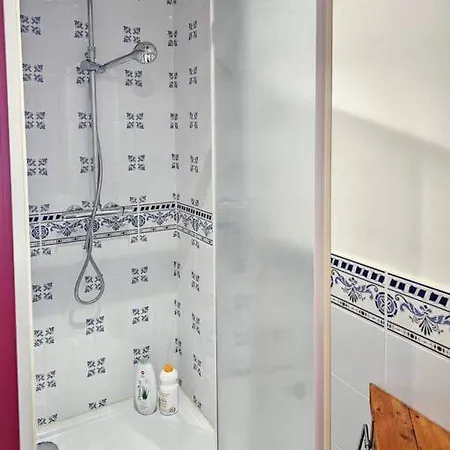 3 Bedroom With Beautiful View Old Port * Marseille