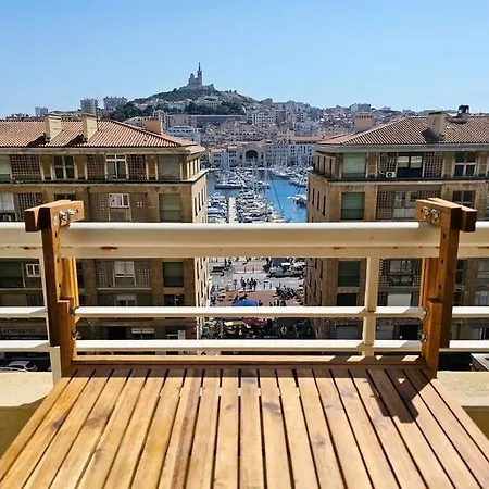 3 Bedroom With Beautiful View Old Port Apartment Marseille
