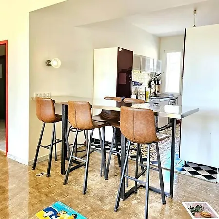 3 Bedroom With Beautiful View Old Port