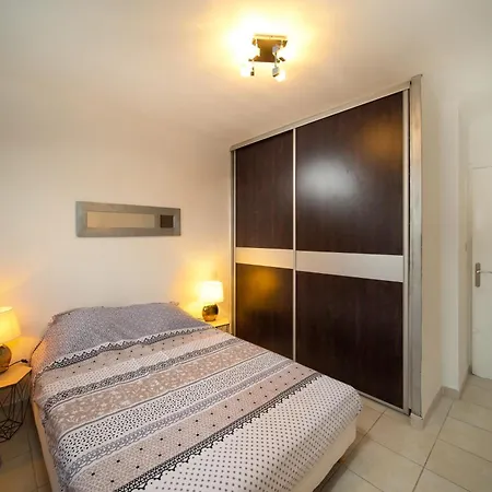 3 Avec Terrasse Et Parking