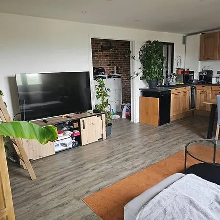T2 Pres De La Apartment *