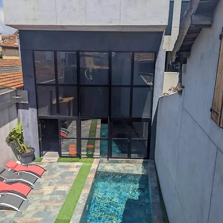 Villa Elegante A Avec Grande Piscine Privee