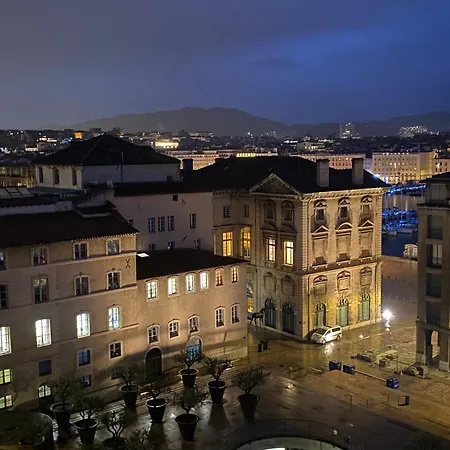 Apartment Click! Magical Views Notre-Dame, Vieux Port & Rooftops - Walk To All Marseille