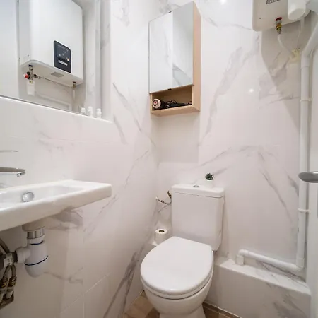 Equipe 4 Personnes Au Coeur Du Panier Apartment Marseille