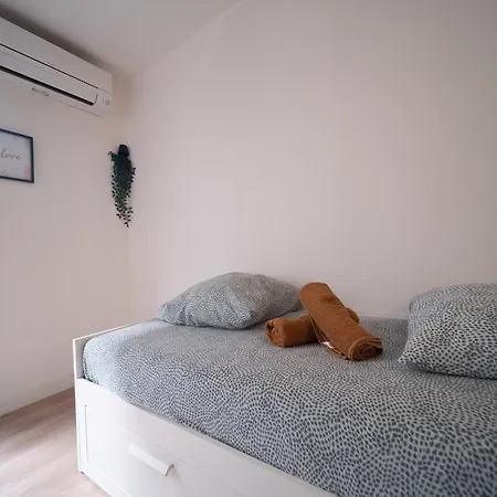 Appartement Equipe Avec Parking A 6min A Pied De La Gare St Charles