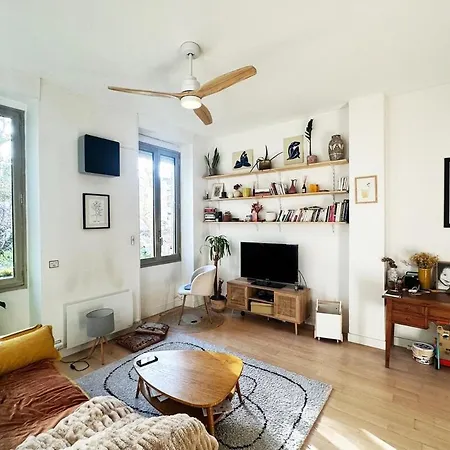 Joli Nid Lumineux Ideal Famille, La Plaine Cours Ju Marseille