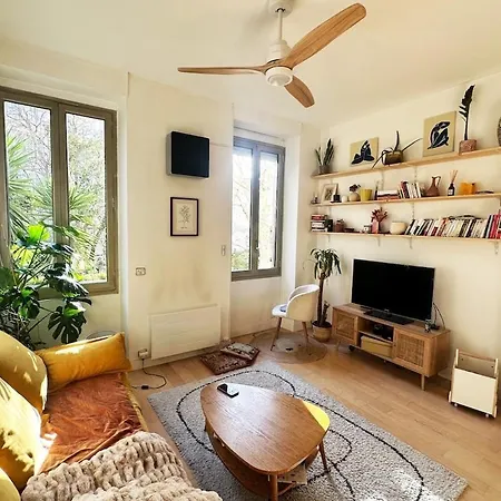 Joli Nid Lumineux Ideal Famille, La Plaine Cours Ju Apartment *