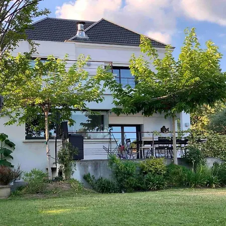 Villa House With Pool