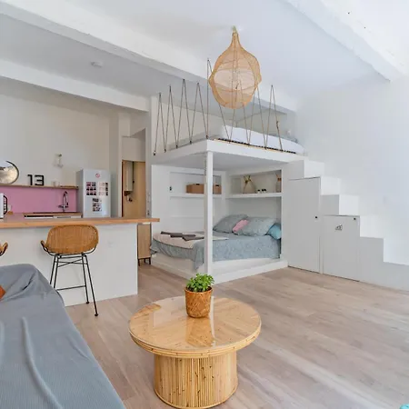Quartier Historique, Le Charme Du Panier Apartment