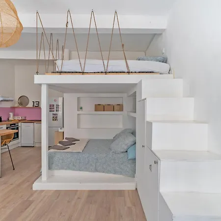 Quartier Historique, Le Charme Du Panier Apartment *