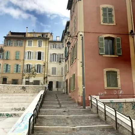 T2 Panier Vieux Port *