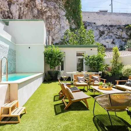 Charming In The Heart Of Holiday home