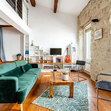 Perle Rare A Castellane - Cosy Et