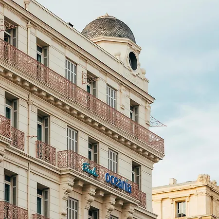 מלון Escale Oceania Vieux Port 3*