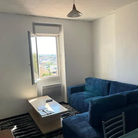 Numero 03 Apartment *