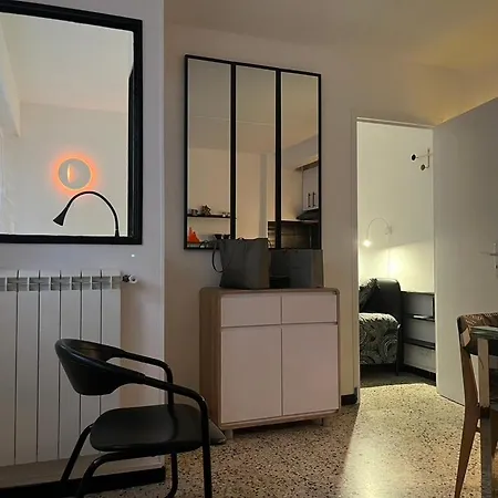 T2 Joliette Apartment *