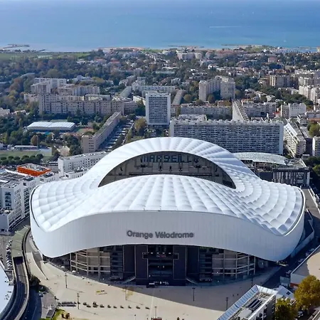 T2 Entre La Et Le Velodrome - Clim/parking Marsylia