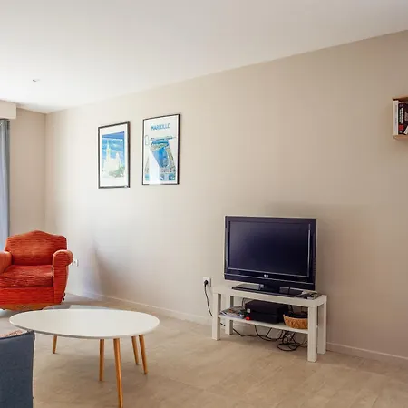Cocon Avec Piscine Et Jardin Apartment Marseille