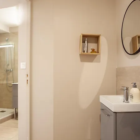 Cocon Avec Piscine Et Jardin Apartment Marseille