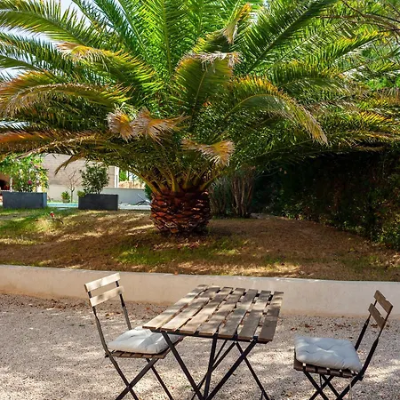 Cocon Avec Piscine Et Jardin * Marseille