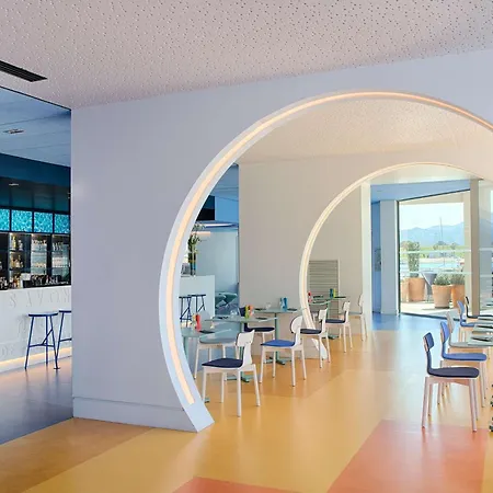 Hotel Nhow 4*