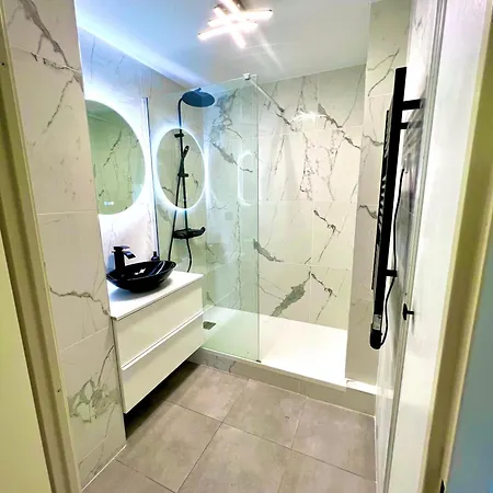 Superbe T2 Confort & Elegance Parking Prive & Piscine Apartment *