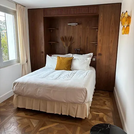 Villa Paquerette, *
