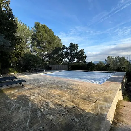 Bastide Provencale Avec Piscine Marseille